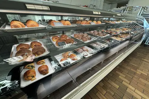 Roscoes Cafe & Bakery photo 2